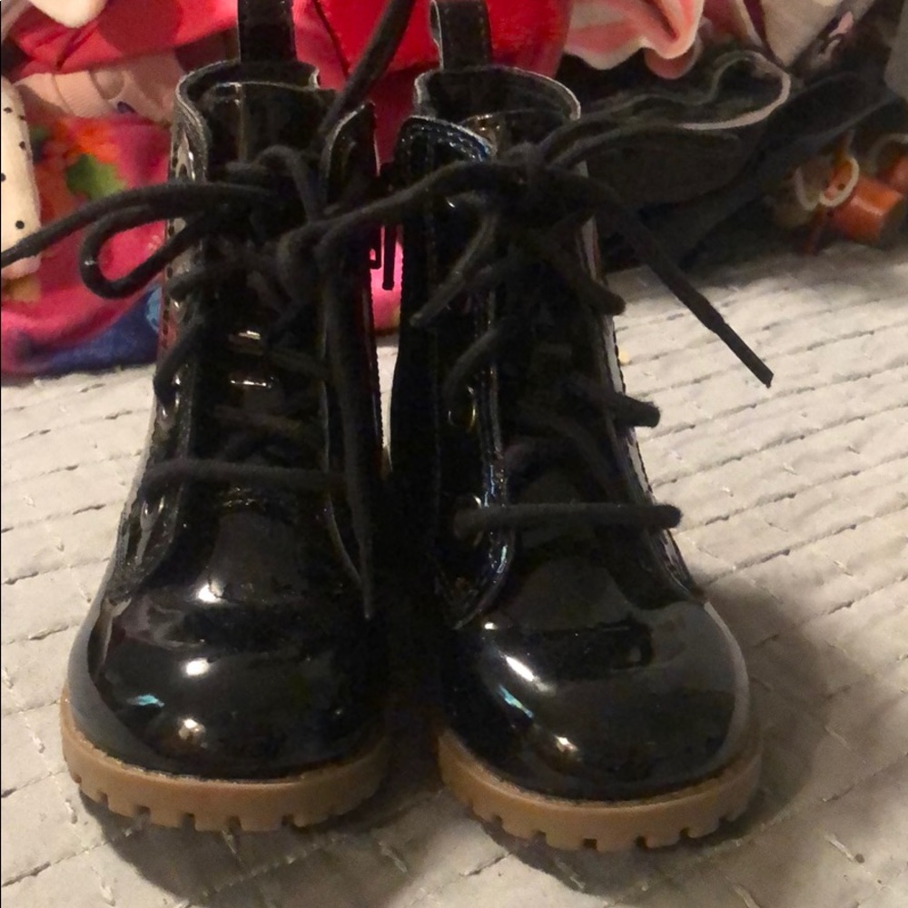 Girl combat boots black